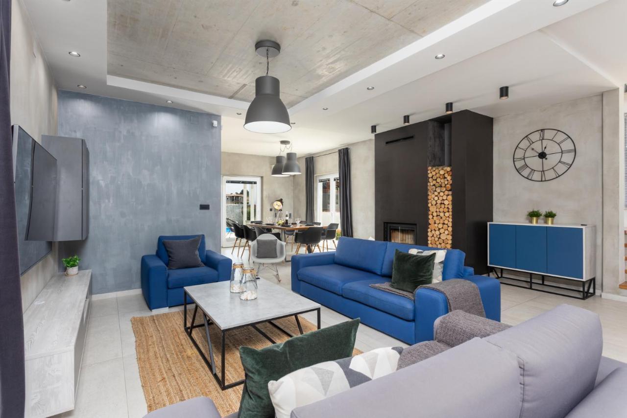 Villa Ovis Peresiji Экстерьер фото
